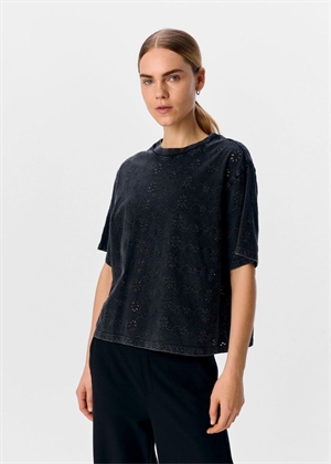Celina ss tee Black/Acid Wash Object 
